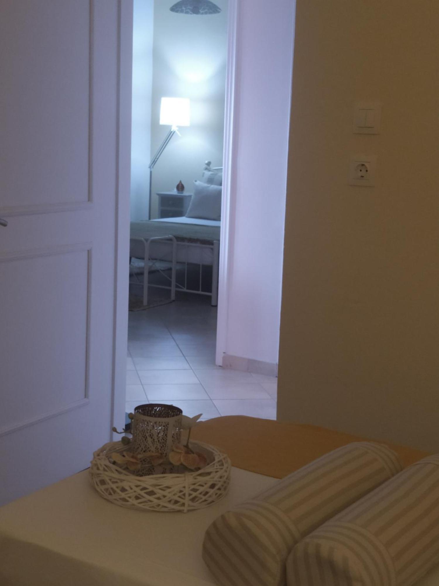 Apartment Roza's And