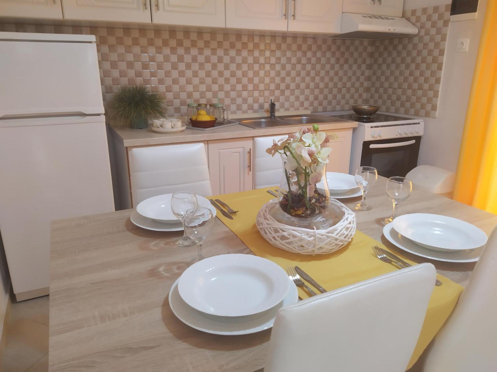 Apartament Roza's And Benitses (Corfu)