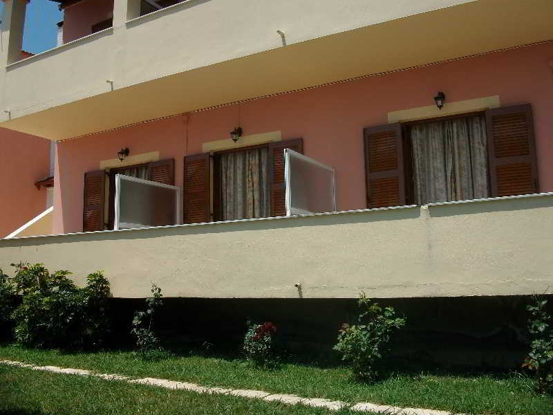 Roza's And Apartment *